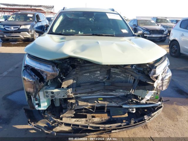 KL77LKE2XRC100241 Chevrolet Trax Fwd Activ