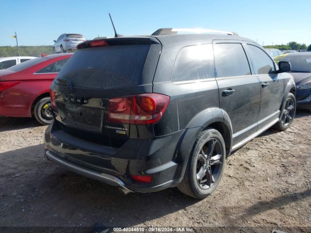 3C4PDCGG1KT707492 Dodge Journey Crossroad