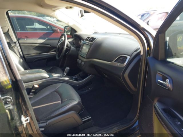 3C4PDCGG1KT707492 Dodge Journey Crossroad