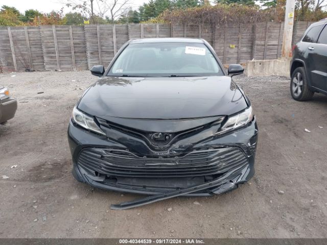 4T1B11HK2JU142843 Toyota CAMRY LE