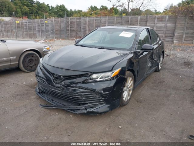 4T1B11HK2JU142843 Toyota CAMRY LE