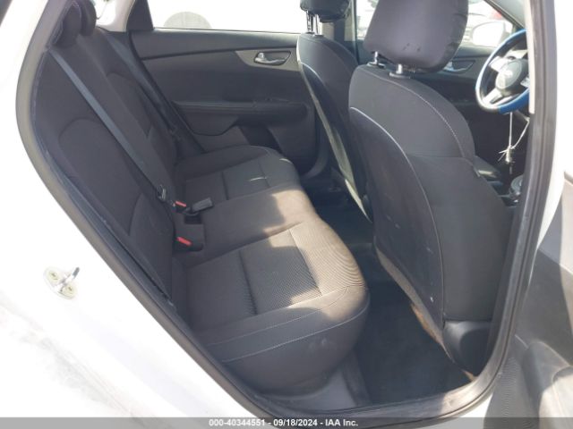 3KPF24AD7ME300905 KIA FORTE FE