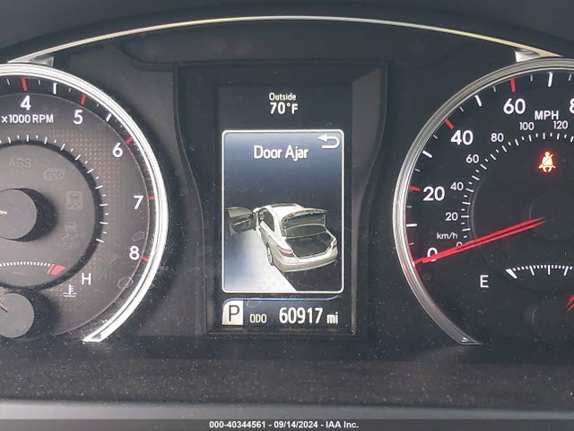 Toyota CAMRY SE 2017 4T1BF1FKXHU646328 Image 16