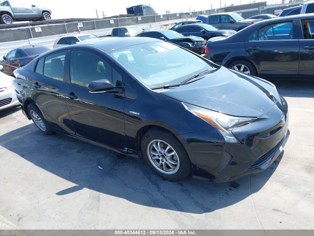 Toyota Prius Two 2017 JTDKBRFU5H3047147 Image 1