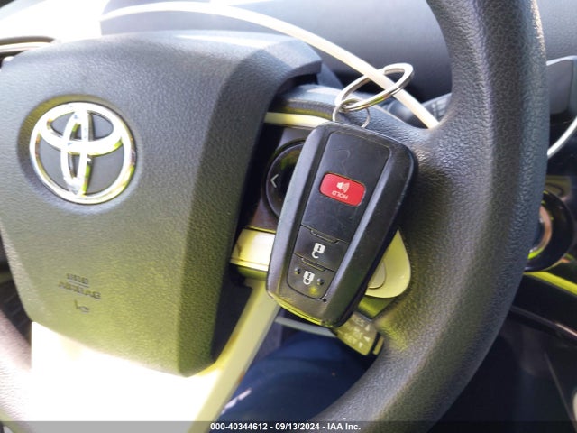 Toyota Prius Two 2017 JTDKBRFU5H3047147 Image 11
