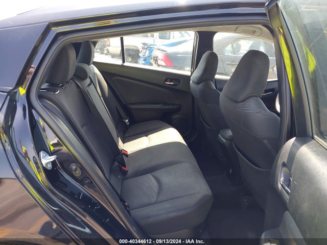 Toyota Prius Two 2017 JTDKBRFU5H3047147 Image 8