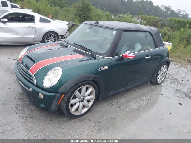 2006 MINI COOPER S WMWRH33556TF88705 Photo 1
