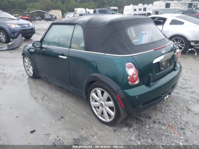 2006 MINI COOPER S WMWRH33556TF88705 Photo 2
