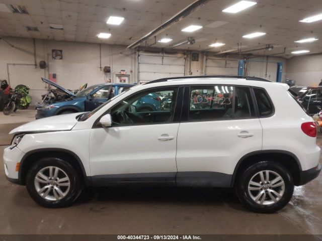 WVGBV7AX4GW004876 Volkswagen TIGUAN S