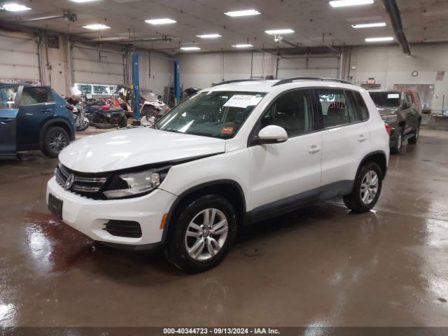 WVGBV7AX4GW004876 Volkswagen TIGUAN S