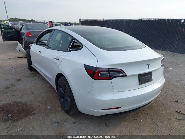 2023 TESLA MODEL 3 5YJ3E1EA0PF384993 Photo 2