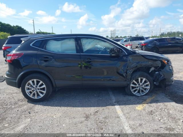 JN1BJ1AV6MW562044 Nissan Rogue Sport S Fwd Xtronic Cvt
