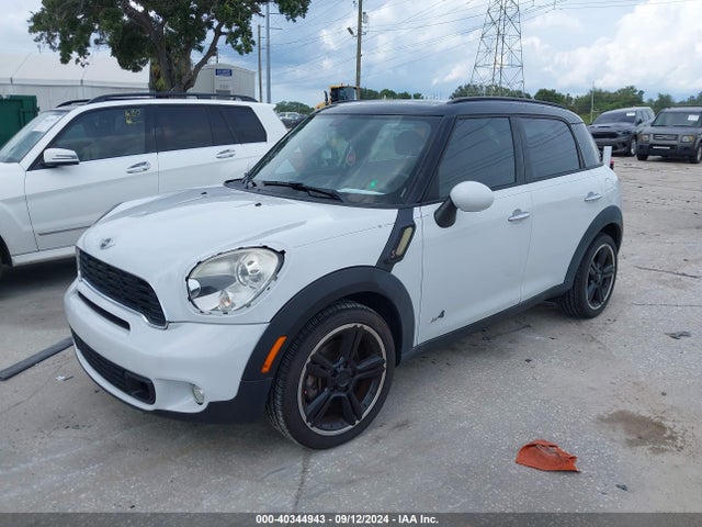 2011 MINI COOPER S COUNTRYMAN WMWZC5C52BWM10931 Photo 1