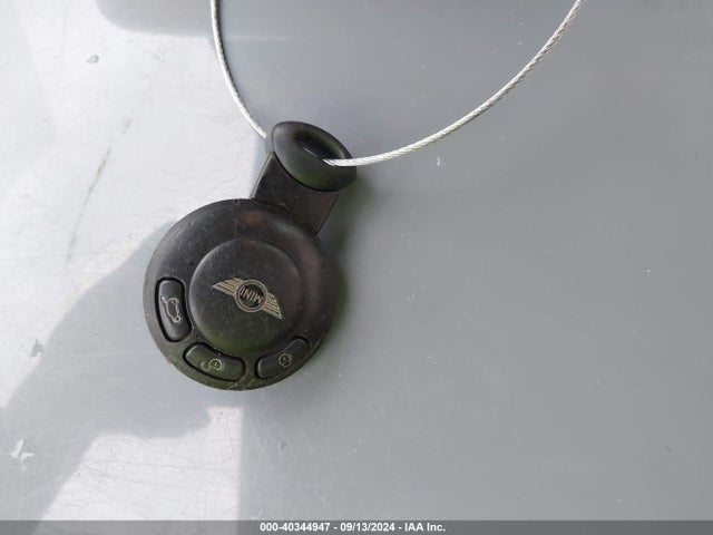 2009 MINI COOPER WMWMR33589TU95931 Photo 10