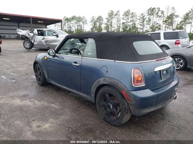 2009 MINI COOPER WMWMR33589TU95931 Photo 2