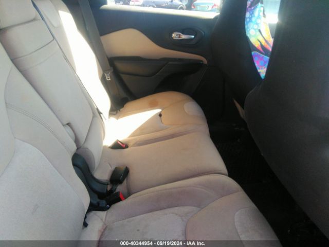 1C4PJMAB0GW250977 Jeep Cherokee Sport