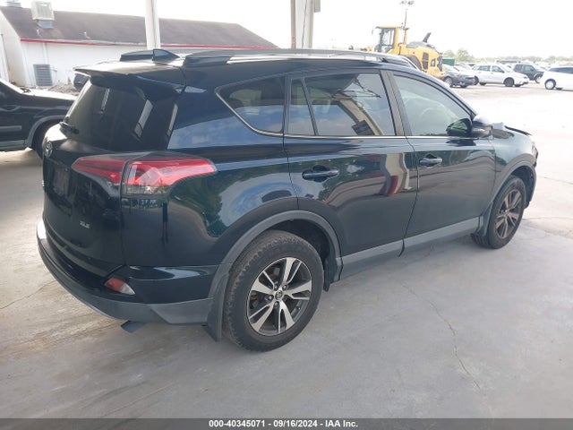 Toyota Rav4 Xle 2017 JTMWFREVXHD095009 Image 4