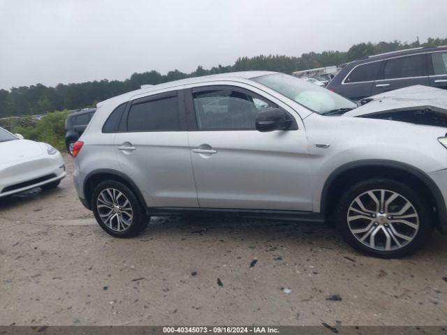 JA4AP3AU4JZ021590 Mitsubishi Outlander Sport 2.0 Le