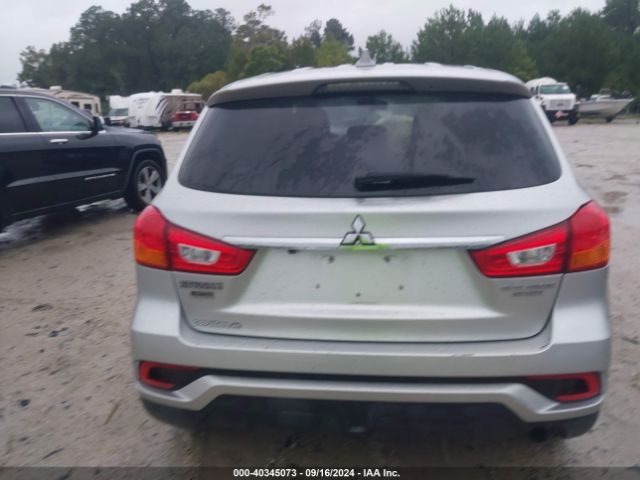 JA4AP3AU4JZ021590 Mitsubishi Outlander Sport 2.0 Le