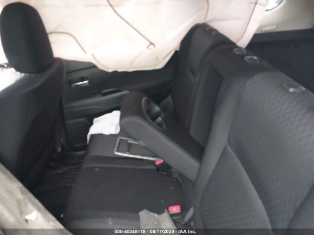 JA4AD3A32EZ002588 Mitsubishi Outlander Se