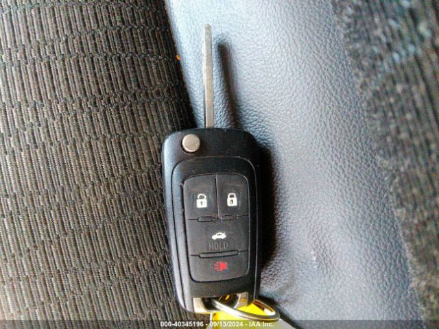 2G1105SA3H9138343 Chevrolet IMPALA 1LT