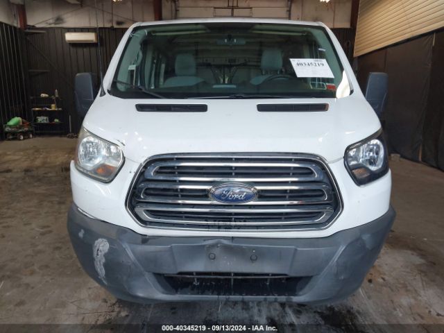 1FTNR1ZM4FKA33796 Ford Transit-250