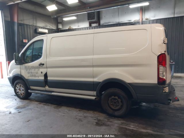 1FTNR1ZM4FKA33796 Ford Transit-250
