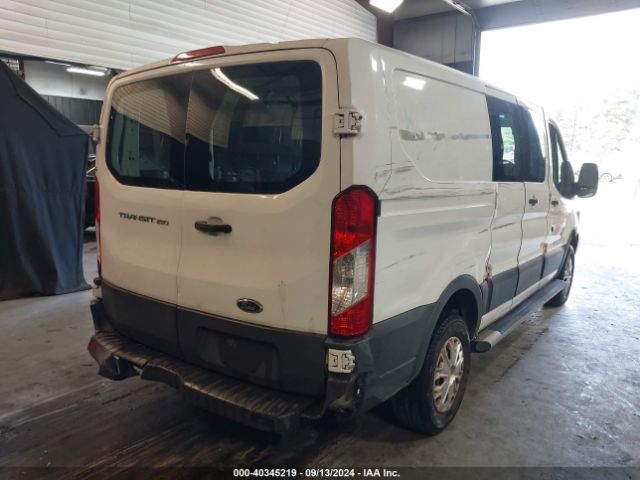 1FTNR1ZM4FKA33796 Ford Transit-250