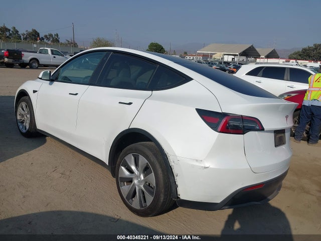 2022 TESLA MODEL Y 7SAYGDEE2NF549334 Photo 2