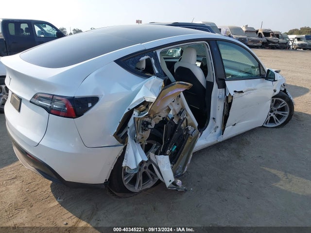 2022 TESLA MODEL Y 7SAYGDEE2NF549334 Photo 3