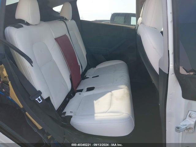 2022 TESLA MODEL Y 7SAYGDEE2NF549334 Photo 7