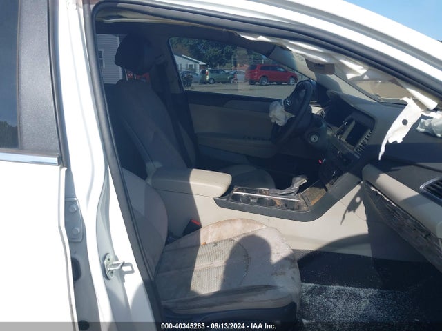 Hyundai SONATA SE 2015 5NPE24AF3FH106979 Image 5