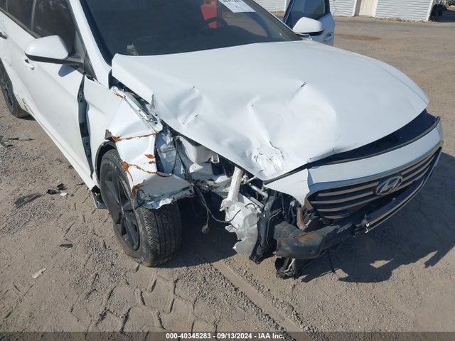 Hyundai SONATA SE 2015 5NPE24AF3FH106979 Image 6
