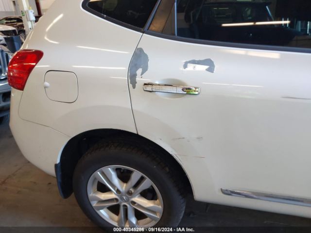 JN8AS5MT5FW672971 Nissan Rogue Select S