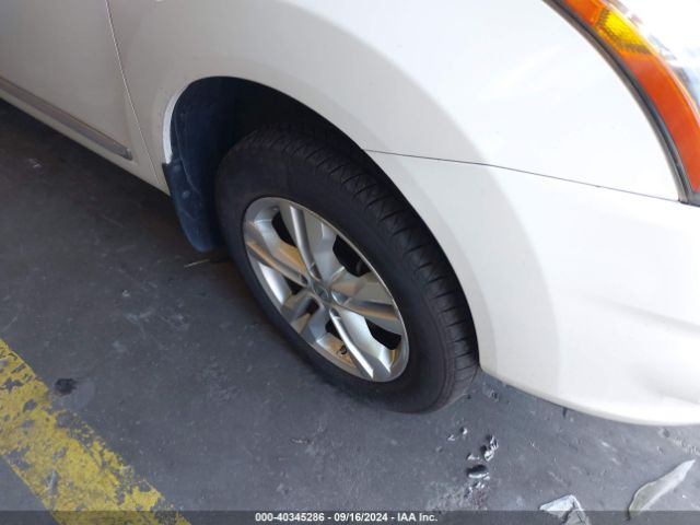JN8AS5MT5FW672971 Nissan Rogue Select S