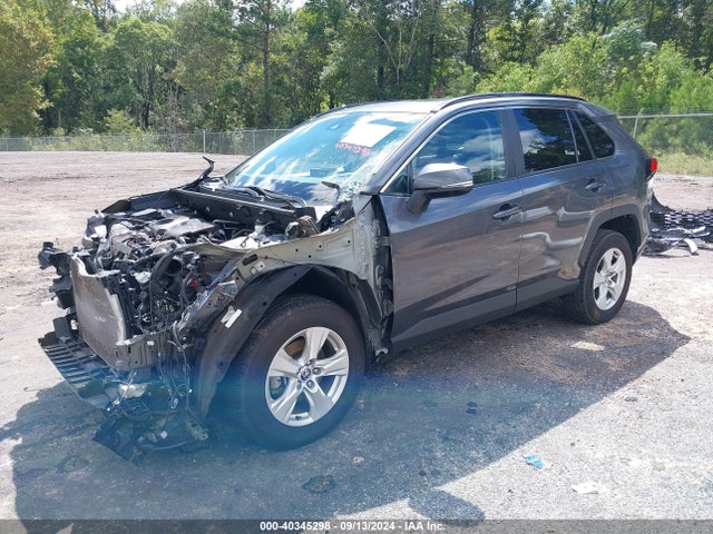 Toyota Rav4 Xle 2021 2T3W1RFV4MC113743 Image 2