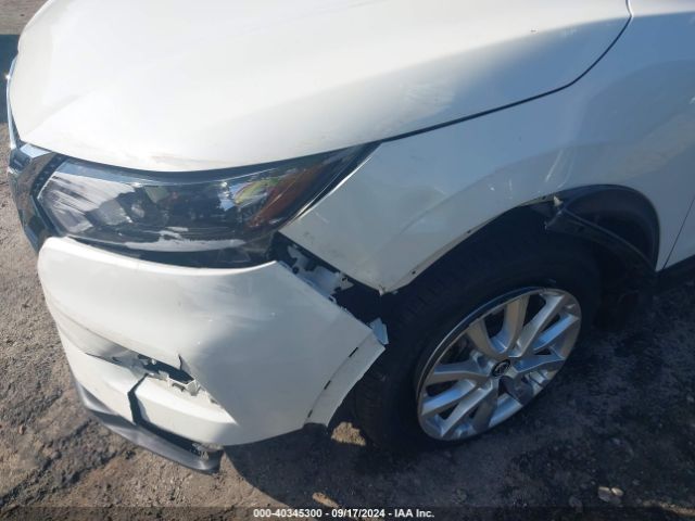 JN1BJ1BVXMW307217 Nissan Rogue Sport Sv Fwd Xtronic Cvt