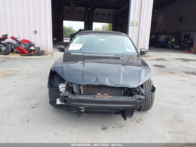 1VWAT7A37HC036062 Volkswagen Passat 1.8t S