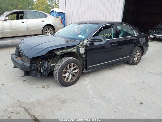 1VWAT7A37HC036062 Volkswagen Passat 1.8t S