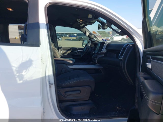 1C6RREFG1KN884512 RAM 1500 Big Horn/lone Star  4x2 5'7 Box