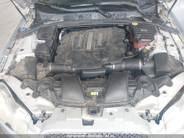 2011 JAGUAR XF SAJWA0FB0BLR83541 Photo 9