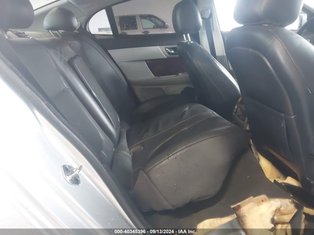 2011 JAGUAR XF SAJWA0FB0BLR83541 Photo 7