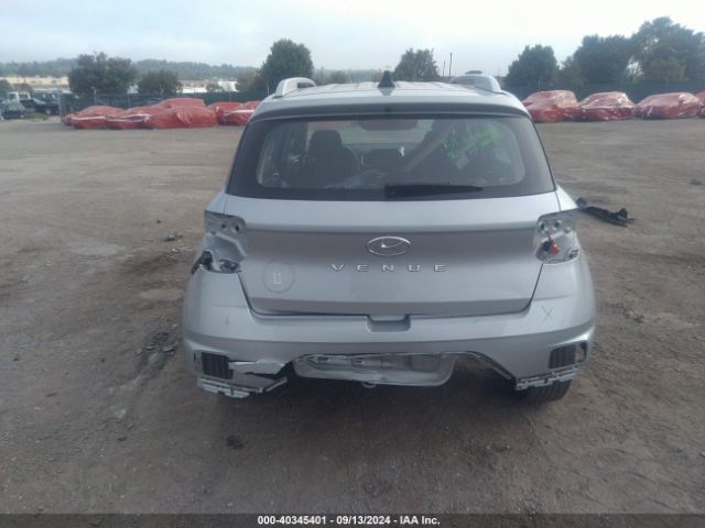 KMHRC8A36NU138692 Hyundai Venue Sel