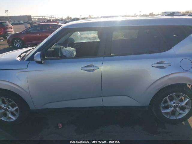 KNDJ23AU4L7105623 KIA SOUL S