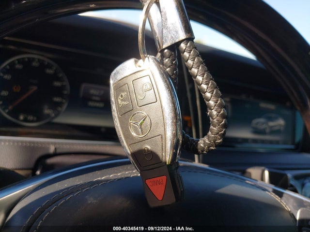 WDDUG8CB8FA135115 Mercedes-Benz S 550