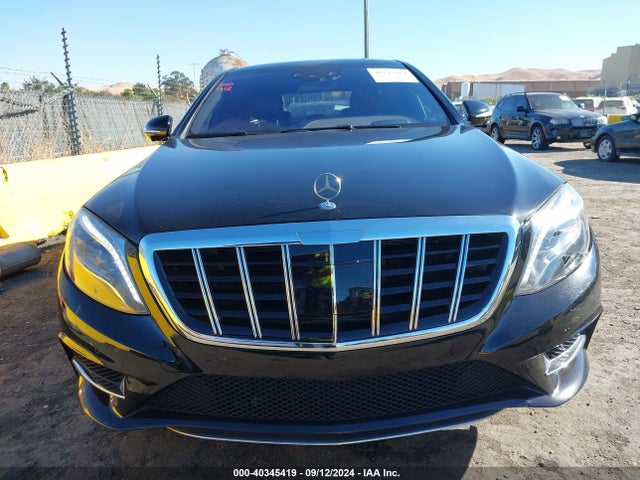 WDDUG8CB8FA135115 Mercedes-Benz S 550