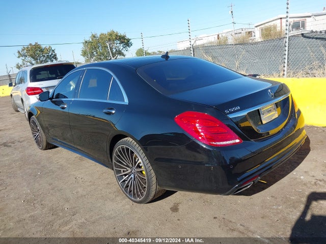 WDDUG8CB8FA135115 Mercedes-Benz S 550