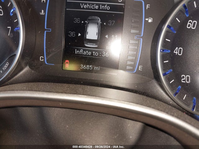 2C4RC1CG3PR548653 Chrysler Voyager Lx