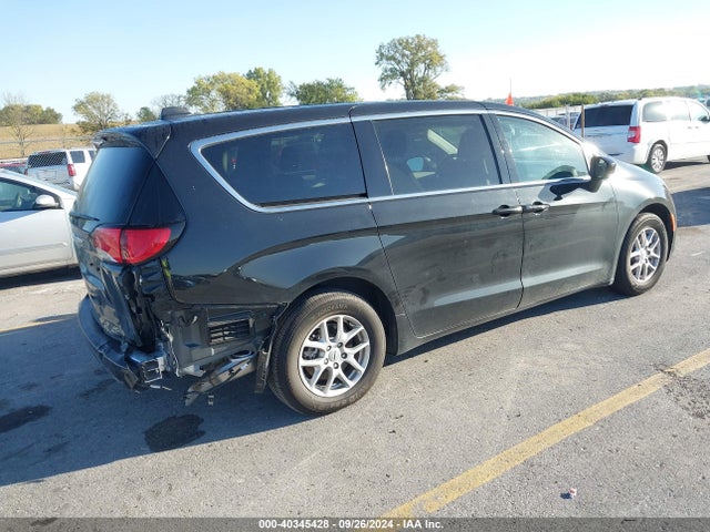 2C4RC1CG3PR548653 Chrysler Voyager Lx