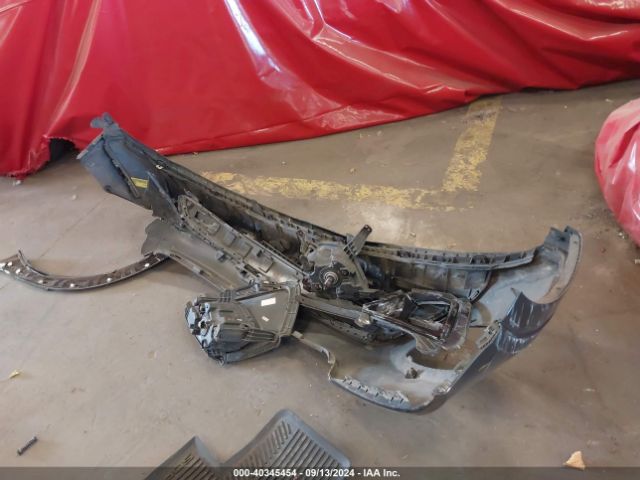 5XYPKDA55JG390356 KIA Sorento 3.3l Sx